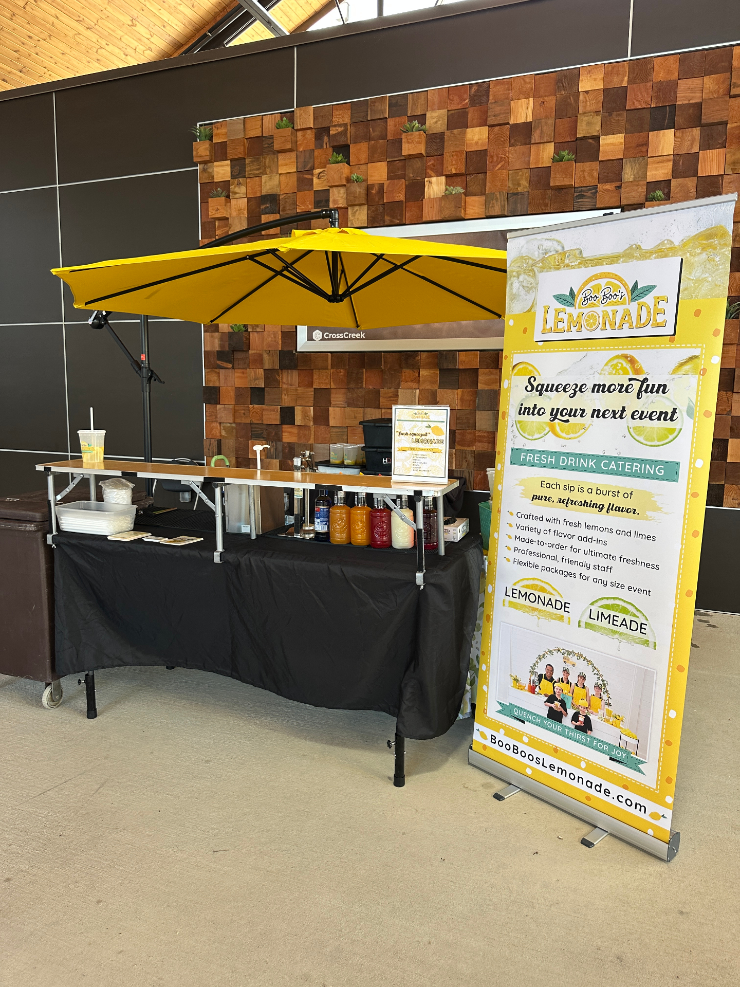 Crosscreek venue lemonade station with umbrella